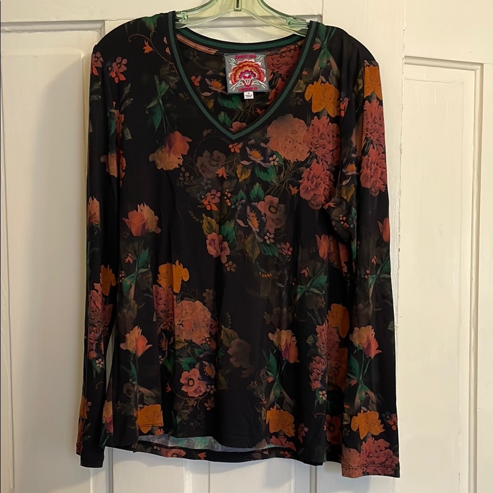 Johnny Was Black & Orange Long Sleeve V-Neck Shirt Blouse